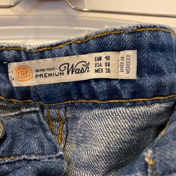 Jeans - Picture 4 of 5